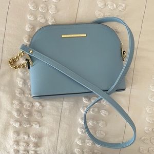 Baby blue Steve Madden crossbody